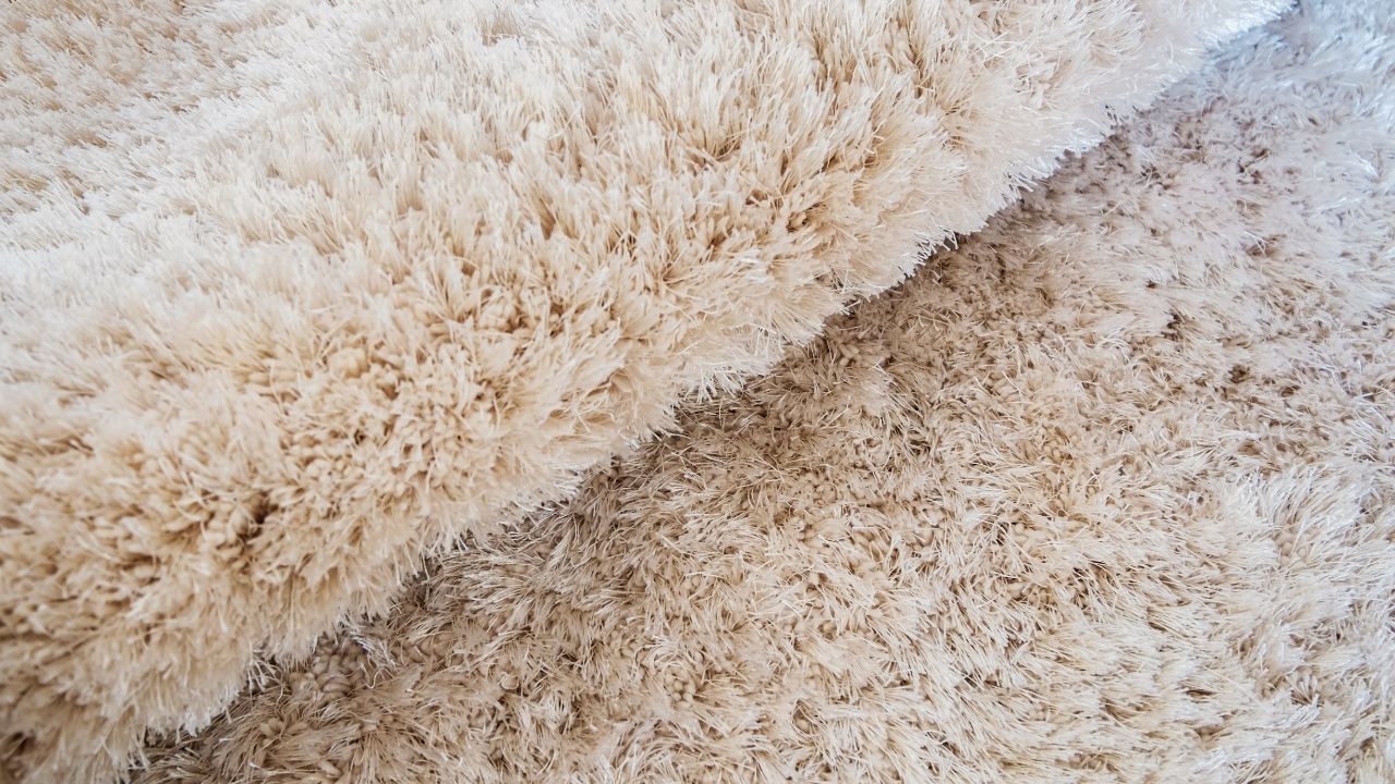 Acrylic carpet fiber